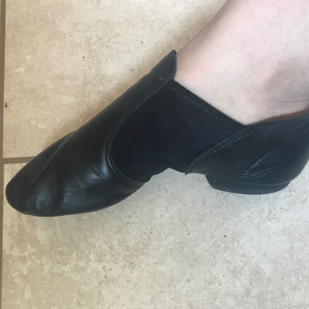 👯‍♀️ capezio right black jazz shoe 👯‍♀️